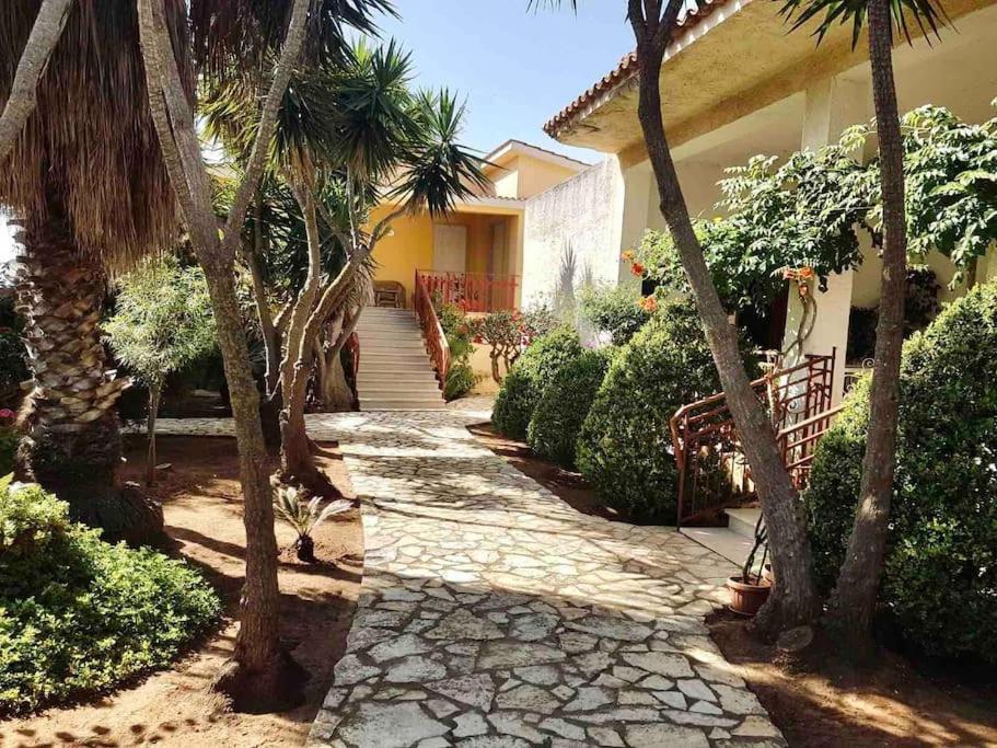 La Casa Dei Bouganville - Lo Stagnone Isole Egadi Marsala Exterior photo